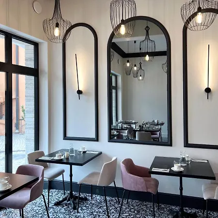 Kurkowa 公寓式酒店 什切青