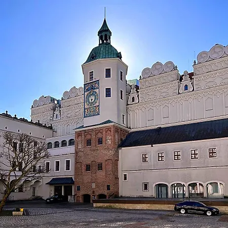 Kurkowa 4*